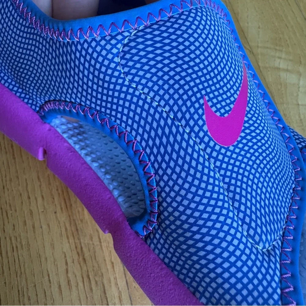 Nike Sunray Adjust 4 Sandals Shoes Hydrangeas Comet Blue Pink Youth Girls Size 3 - Picture 13 of 13